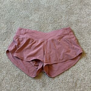 lululemon shorts 2.5 in